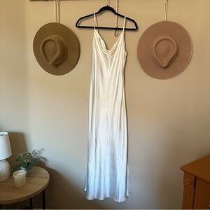 Audrey 3+1 satin dress ✨